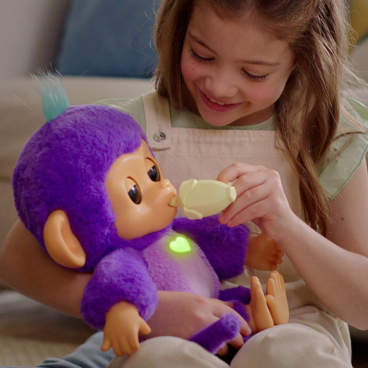 Fingerlings Care N Cuddles Toy