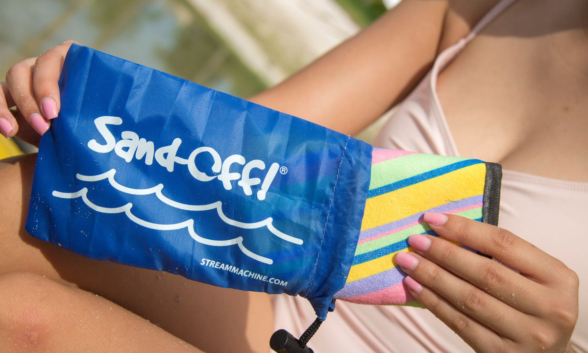 Sand-Off Beach Clean Up Mitt